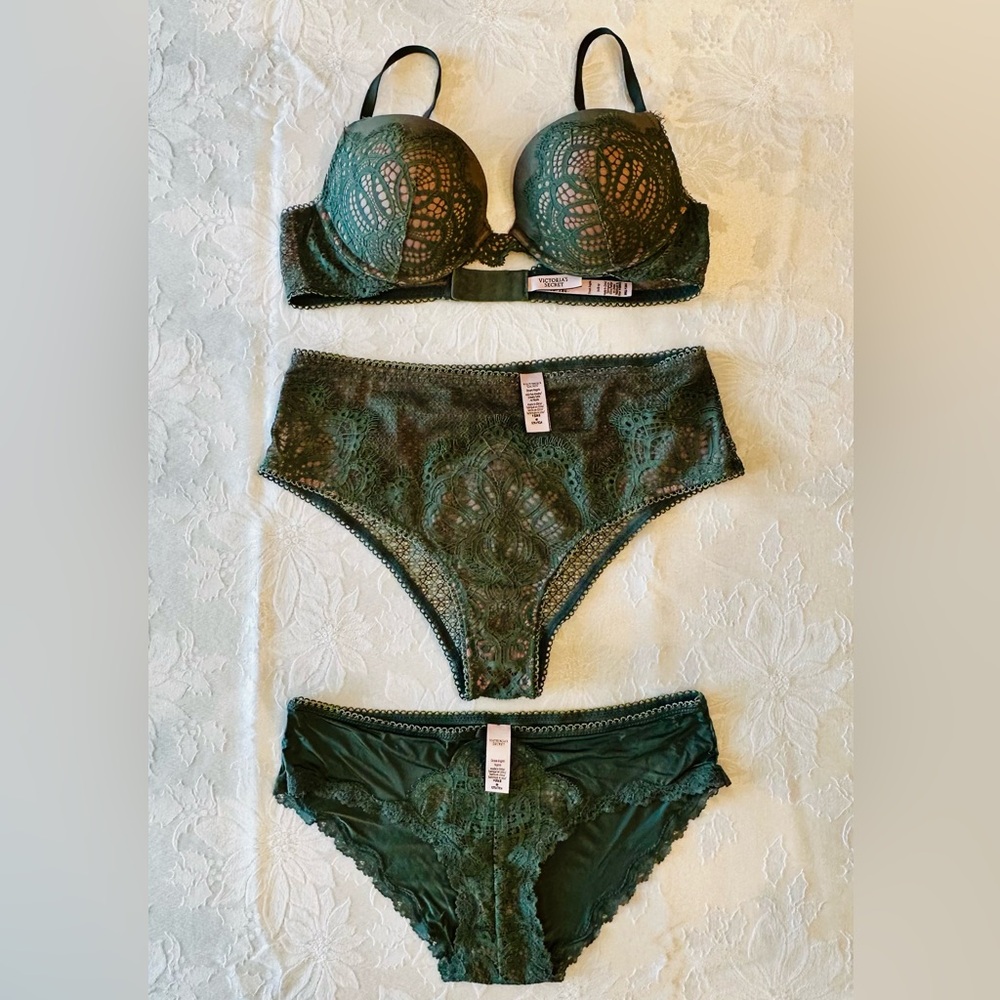 💚 Victoria's Secret Dream Angels Olive Green Lace Push-Up Bra 36B 💚
